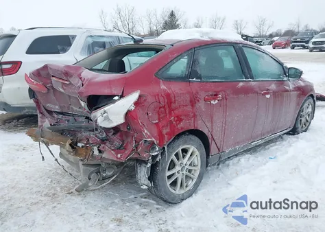 2016 Ford Focus Se z USA, uszkodzony, nr VIN 1FADP3F2XGL237696